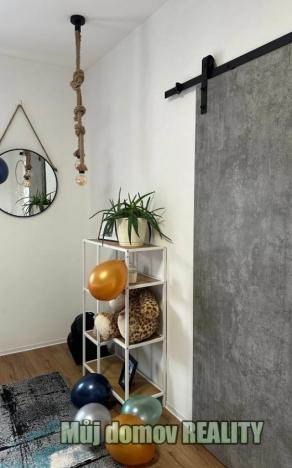 Pronájem rodinného domu, Praha - Hostivař, Hornoměcholupská, 230 m2