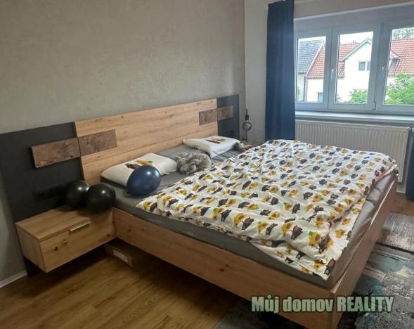 Pronájem rodinného domu, Praha - Hostivař, Hornoměcholupská, 230 m2