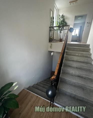 Pronájem rodinného domu, Praha - Hostivař, Hornoměcholupská, 230 m2