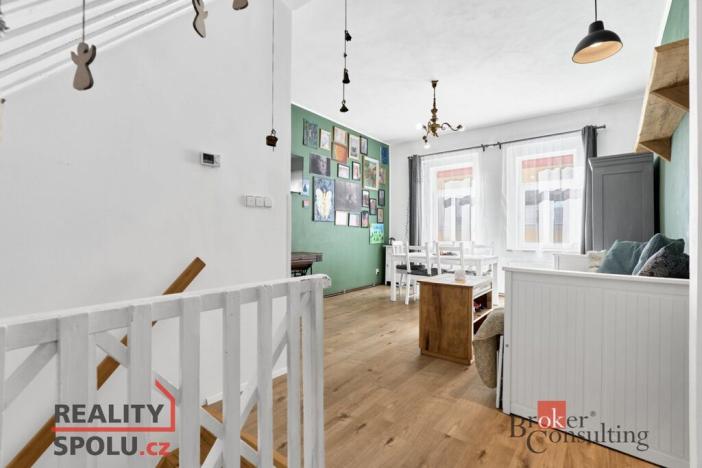 Prodej rodinného domu, Ostrov, Žižkova, 100 m2