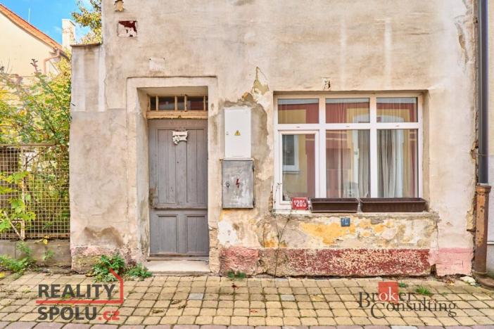 Prodej rodinného domu, Ostrov, Žižkova, 100 m2