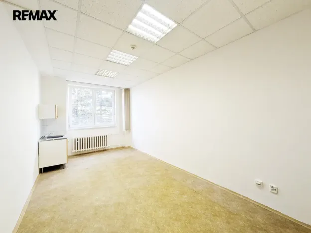 Pronájem kanceláře, Havířov, Lidická, 73 m2