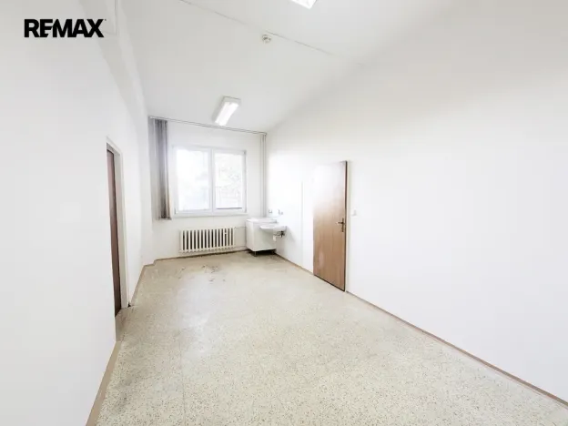 Pronájem kanceláře, Havířov, Lidická, 73 m2