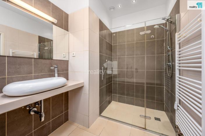 Prodej bytu 3+1, Praha - Holešovice, Vinařská, 122 m2