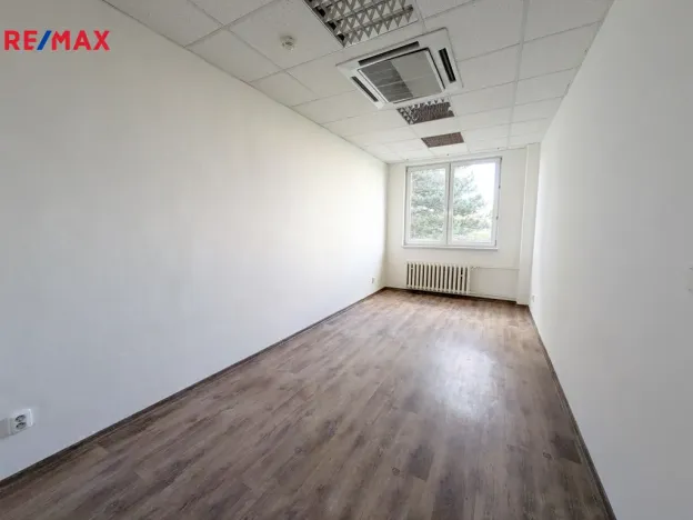 Pronájem kanceláře, Havířov, Lidická, 36 m2