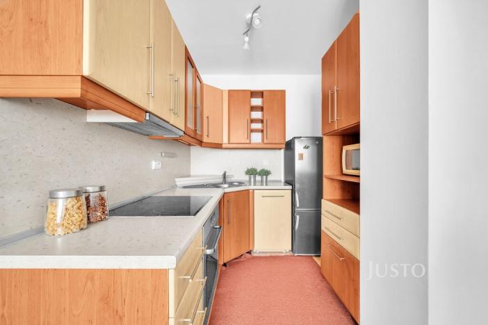 Prodej bytu 2+kk, Praha - Chodov, Hněvkovského, 42 m2