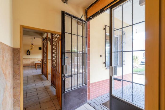 Prodej komerční nemovitosti, Třebíz, 192 m2