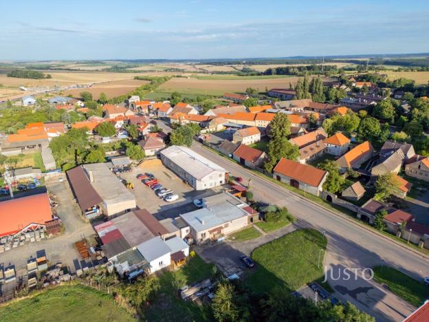 Prodej komerční nemovitosti, Třebíz, 192 m2