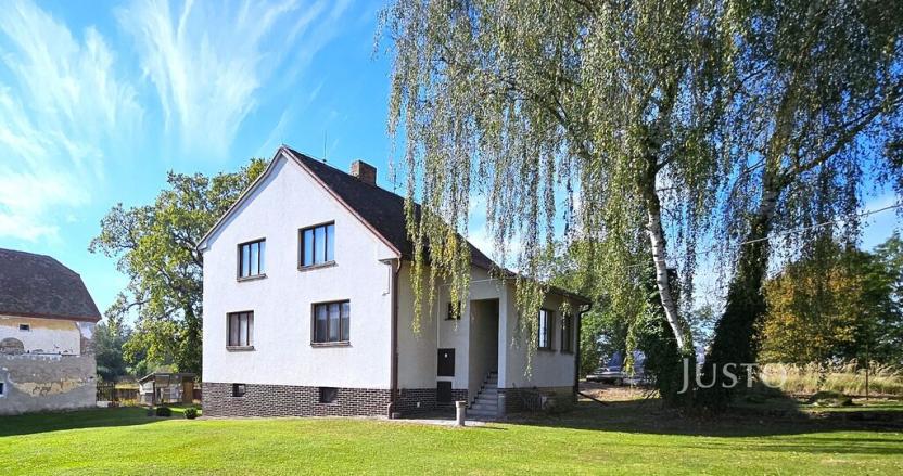 Prodej rodinného domu, Kostelec nad Vltavou - Přílepov, 243 m2