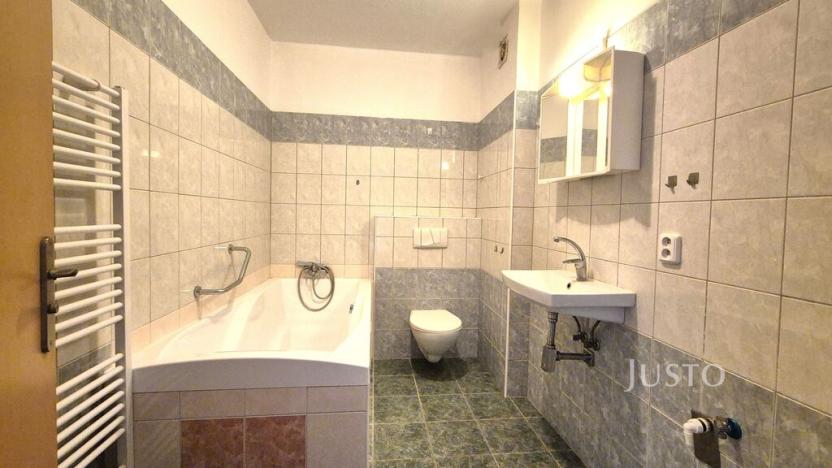Prodej bytu 3+kk, Písek - Hradiště, Karla Boromejského, 84 m2