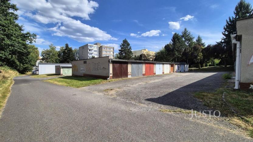 Pronájem garáže, Písek, Lipová alej, 16 m2