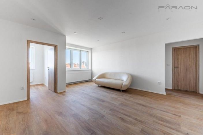 Pronájem bytu 4+kk, Praha - Vinohrady, Slavíkova, 85 m2