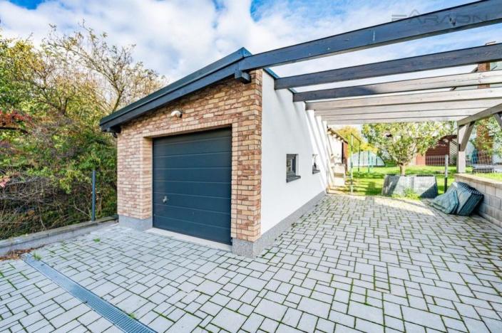 Pronájem rodinného domu, Kosoř, 380 m2