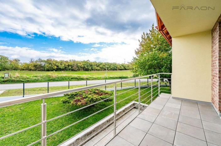 Pronájem rodinného domu, Kosoř, 380 m2