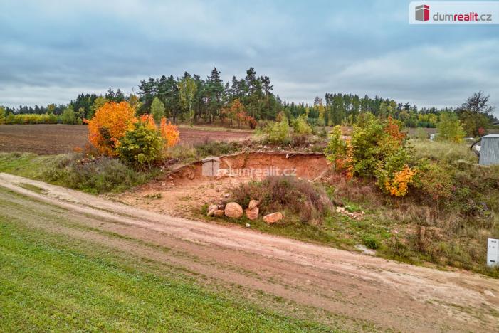 Prodej pozemku pro bydlení, Nová Role - Mezirolí, 1427 m2