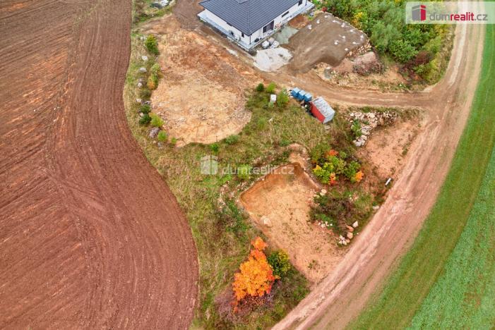 Prodej pozemku pro bydlení, Nová Role - Mezirolí, 1427 m2