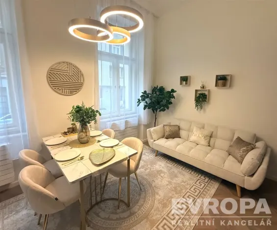 Pronájem bytu 2+kk, Praha - Vinohrady, U Zvonařky, 38 m2