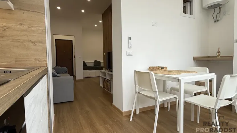 Prodej bytu 2+kk, Montesilvano,Itálie, 36 m2