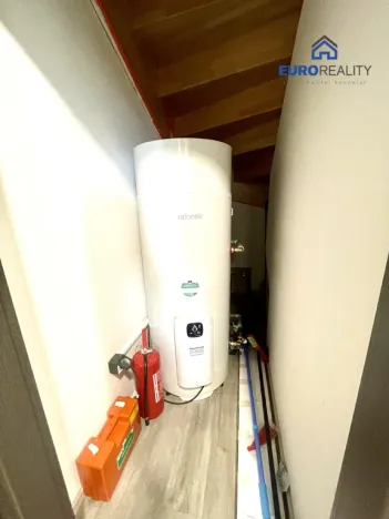 Prodej rodinného domu, Mnichov, 144 m2