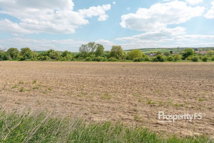 Prodej pole, Morkůvky, 2110 m2
