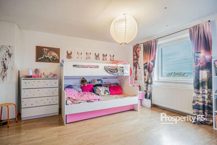 Prodej rodinného domu, Hrádek, 200 m2