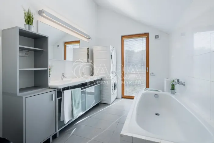 Prodej rodinného domu, Vyžlovka, V Březinkách, 134 m2