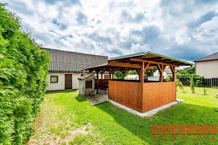 Pronájem kanceláře, Cheznovice, 220 m2