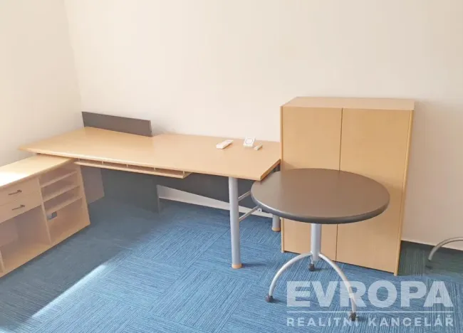 Pronájem kanceláře, Olomouc, Tovární, 27 m2