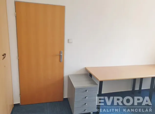 Pronájem kanceláře, Olomouc, Tovární, 27 m2