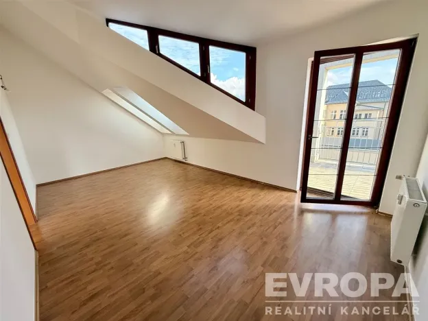 Prodej bytu 5+1, Frýdlant nad Ostravicí, Školní, 222 m2