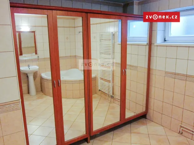 Pronájem rodinného domu, Zlín, Pod Rozhlednou, 200 m2