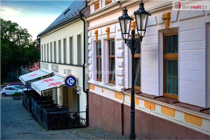 Prodej komerční nemovitosti, Doksy, Komenského, 254 m2