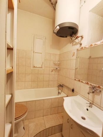 Prodej bytu 2+kk, Praha - Žižkov, Žerotínova, 41 m2