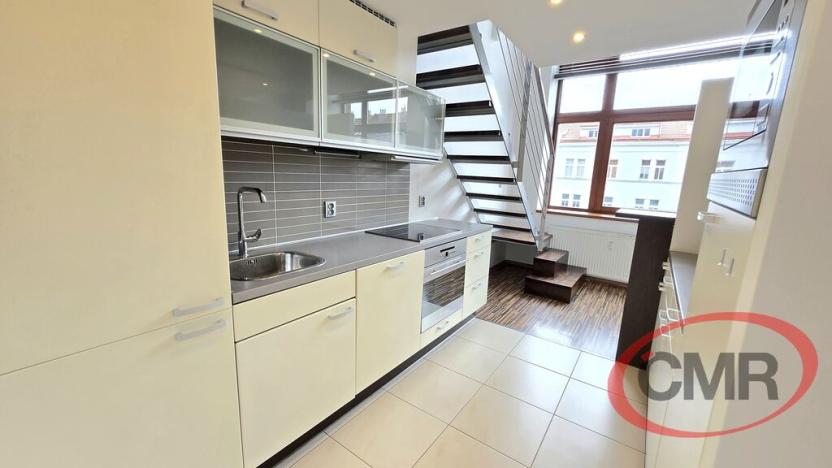Prodej bytu 2+kk, Praha, Novákových, 76 m2