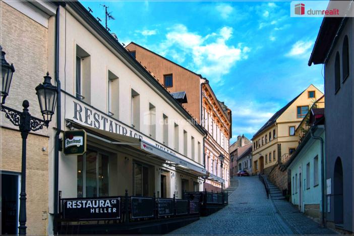 Prodej atypického bytu, Doksy, Komenského, 160 m2