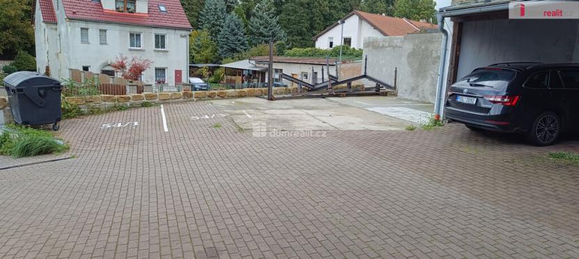 Prodej atypického bytu, Doksy, Komenského, 160 m2