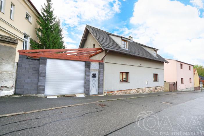 Prodej rodinného domu, Jinočany, Pražská, 231 m2