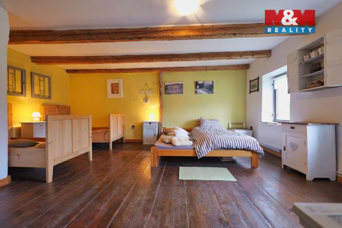 Prodej rodinného domu, Bouzov - Obectov, 200 m2