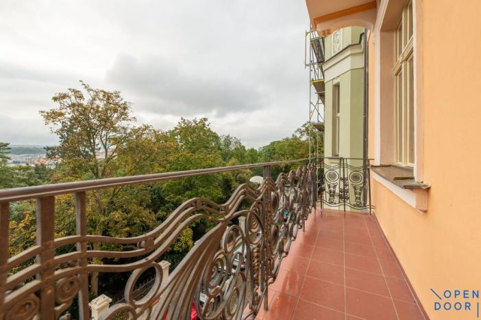 Pronájem bytu 3+1, Praha - Vinohrady, U Havlíčkových sadů, 121 m2