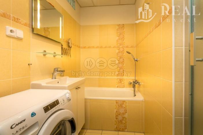 Prodej bytu 3+1, Chomutov, Zahradní, 78 m2