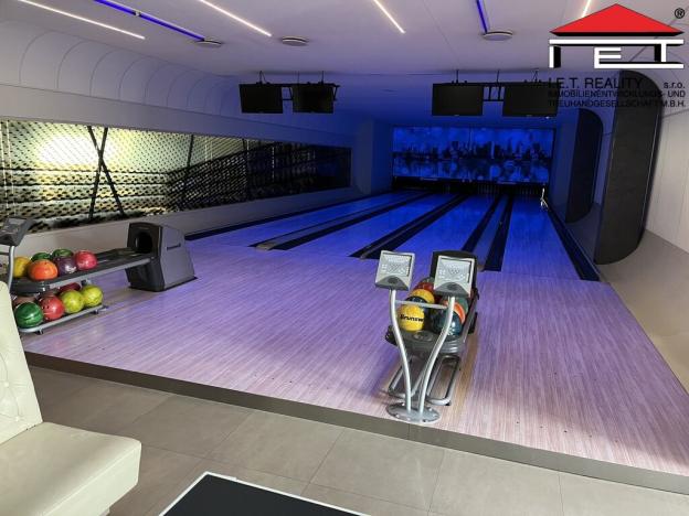 Pronájem obchodního prostoru, Frýdek-Místek, Pionýrů, 2690 m2