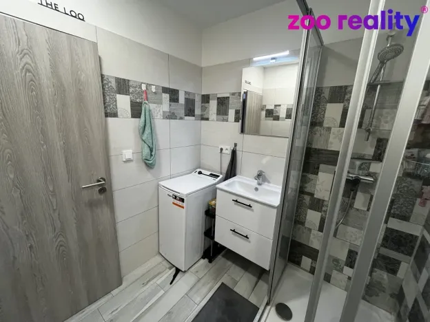 Prodej bytu 3+1, Děčín, Jezdecká, 70 m2