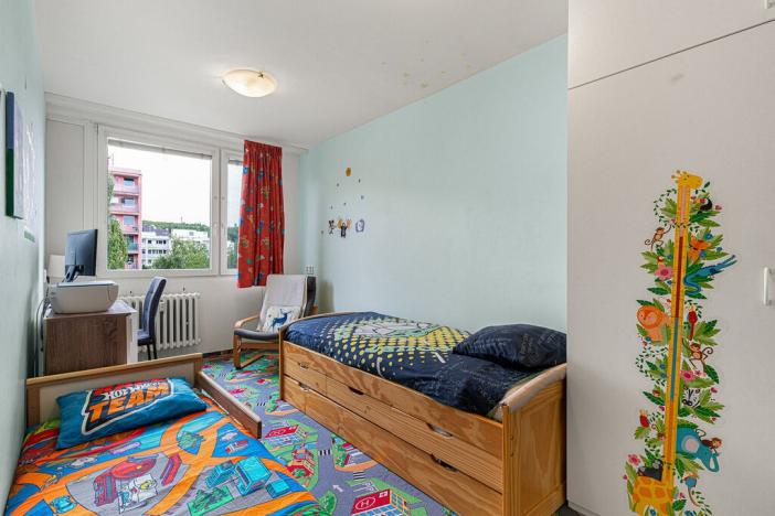 Prodej bytu 3+1, Praha - Řepy, Nevanova, 70 m2