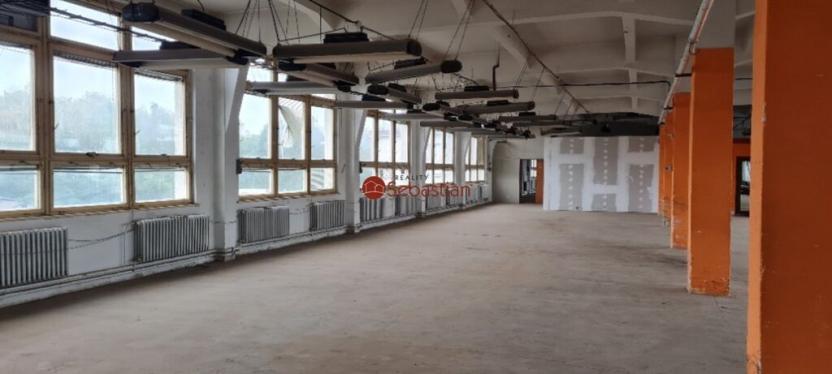 Pronájem kanceláře, Pelhřimov, Křemešnická, 400 m2