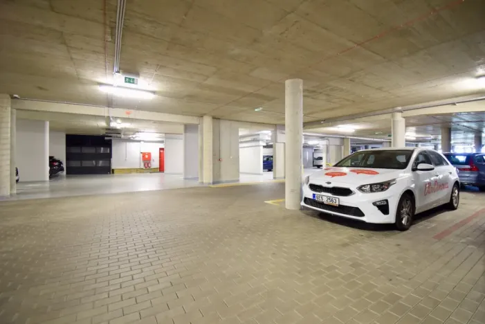 Pronájem bytu 2+kk, Brno - Líšeň, Houbalova, 61 m2