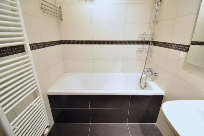 Pronájem bytu 2+kk, Brno - Líšeň, Houbalova, 61 m2