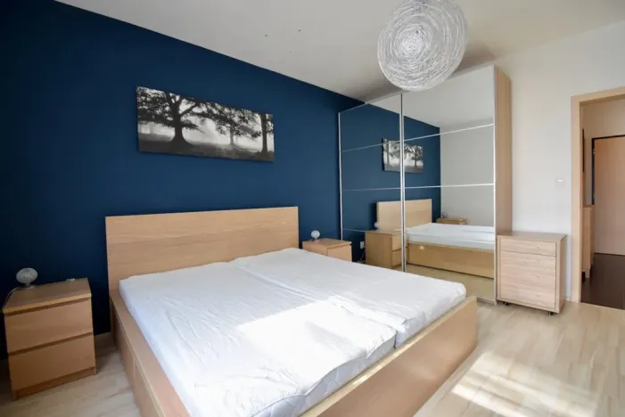 Pronájem bytu 2+kk, Brno - Líšeň, Houbalova, 61 m2