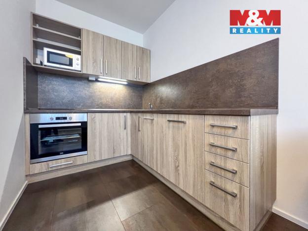 Pronájem bytu 2+kk, Praha - Hlubočepy, Geologická, 34 m2