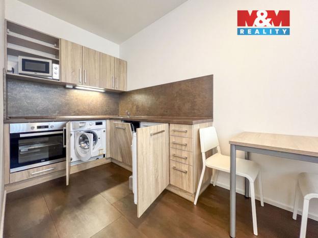 Pronájem bytu 2+kk, Praha - Hlubočepy, Geologická, 34 m2