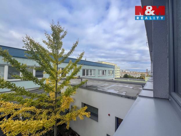 Pronájem bytu 2+kk, Praha - Hlubočepy, Geologická, 34 m2